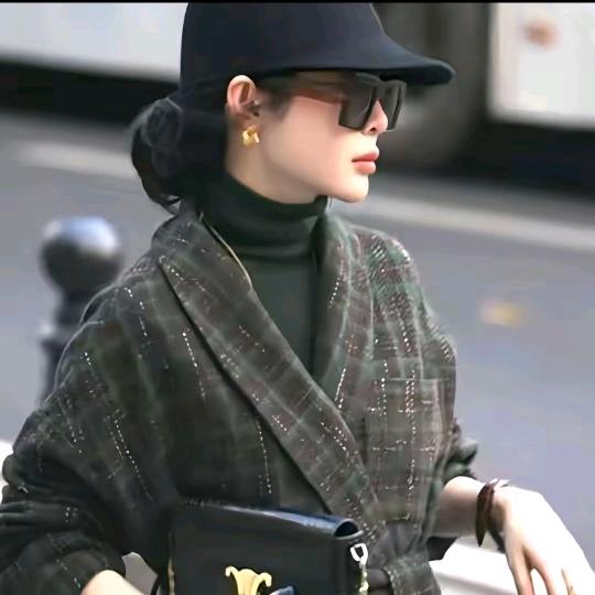 潘依绣【品质甄选】