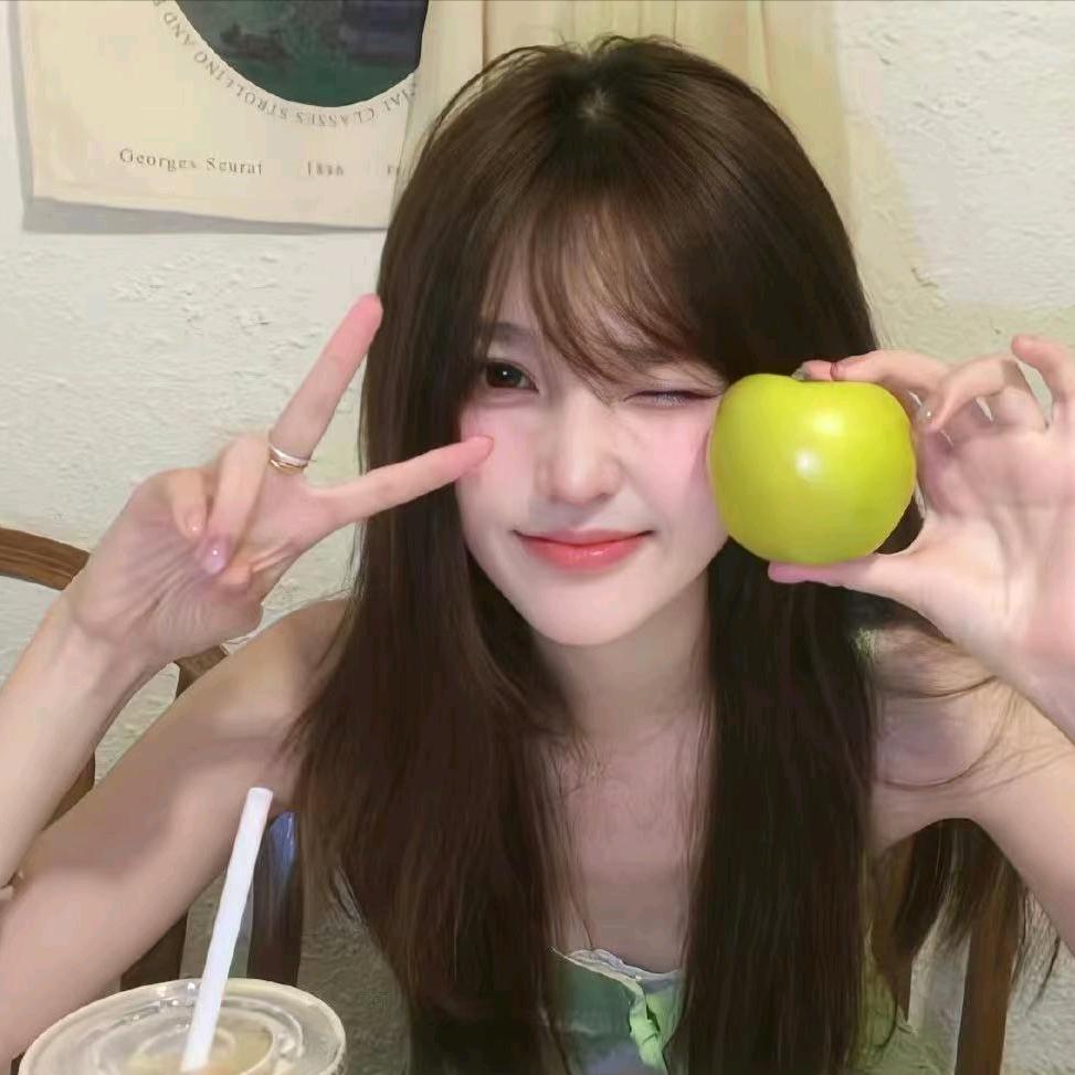 媛媛学姐（🈶新生裙版）