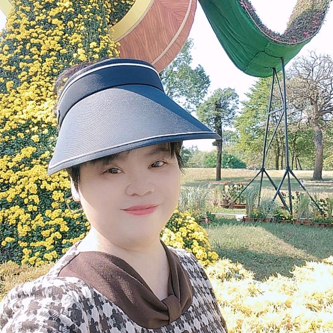 华姐（爱手舞）