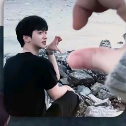 💞Yঞ᭄小哥ഒᩚ࿐