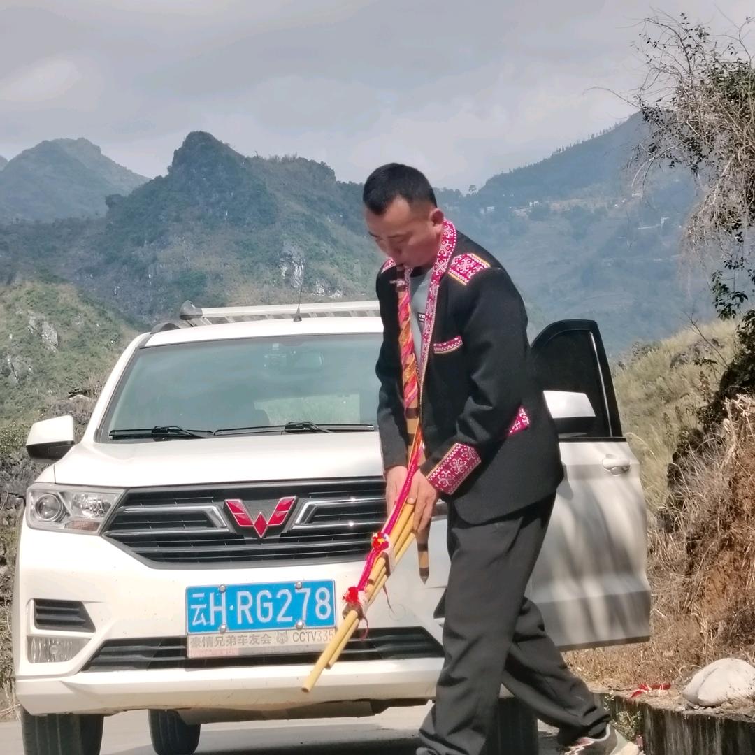 为明天努力砚山电脑绣花