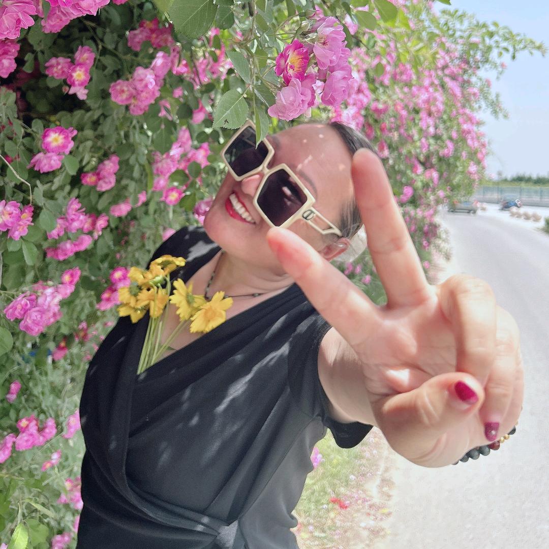 开心快乐小富婆