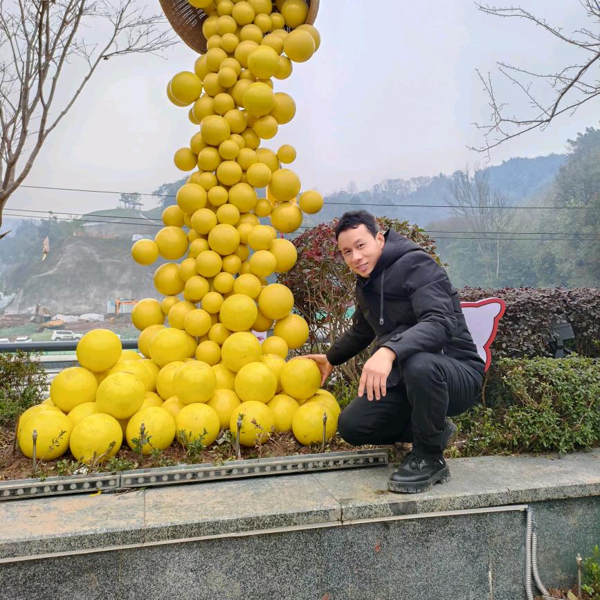 渝伦雕刻
