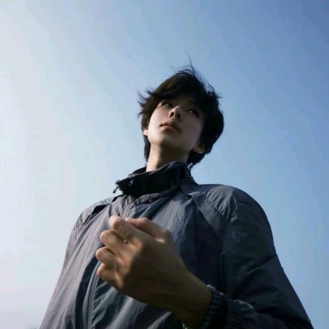 月下