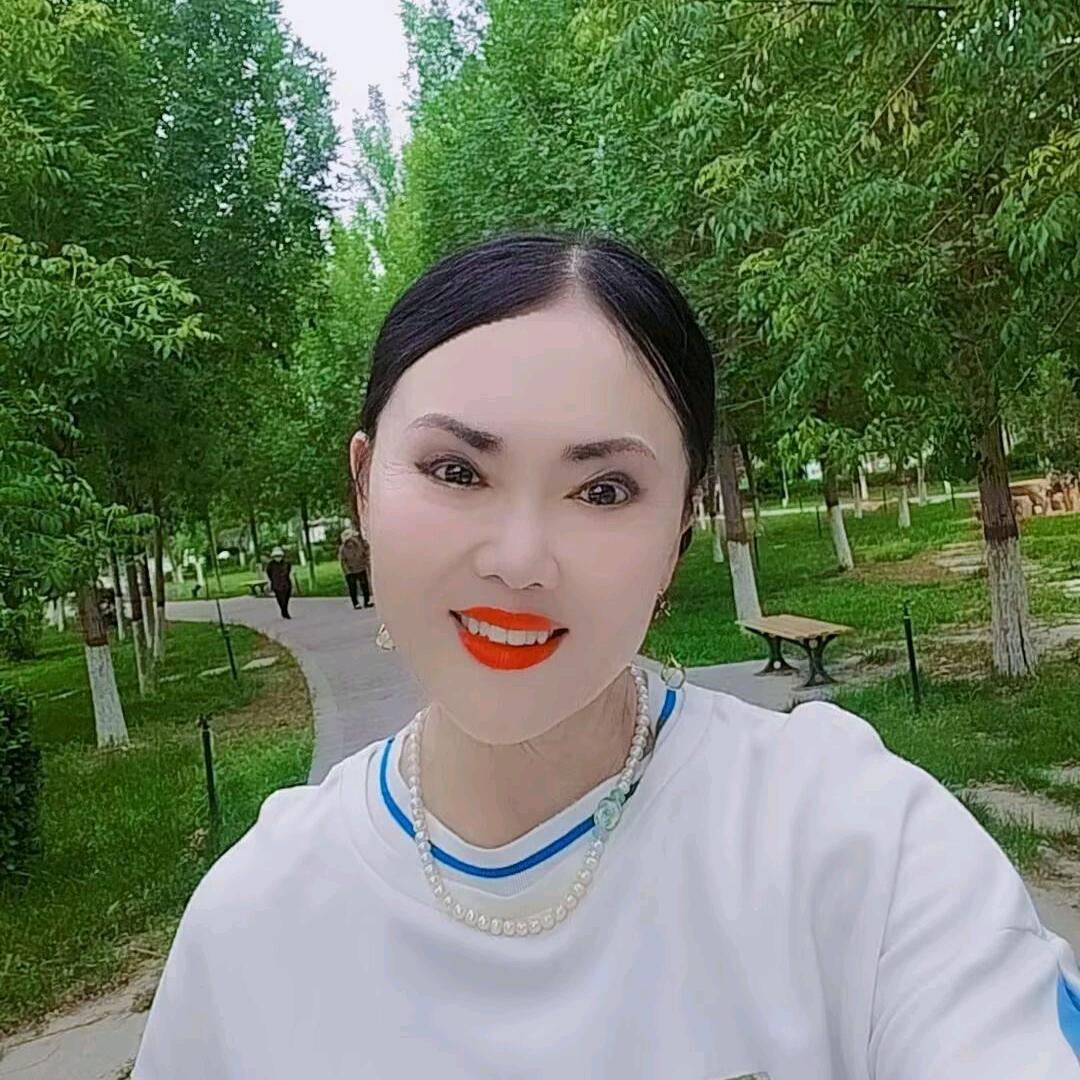 田霞(达娃拉姆)