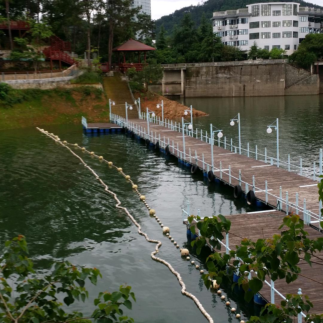 紫气东来