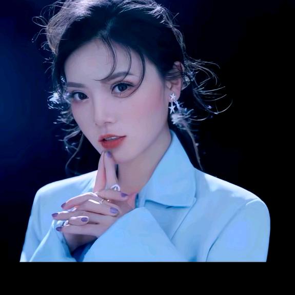 千屿Shei1a-时尚穿搭