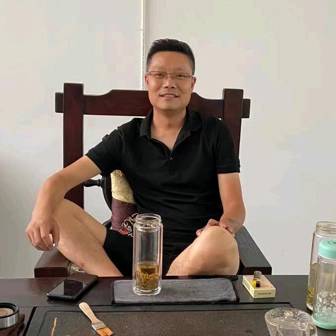 钢金锅