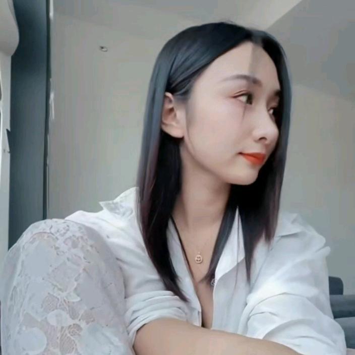 LᎭₑ💞珍珍