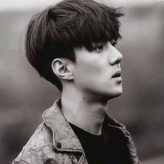 𝙆𝙖𝙣𝙚𝙠𝙞