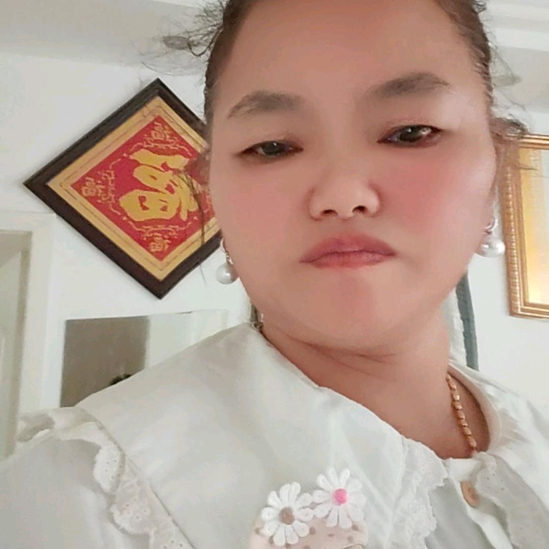 弯弯的月亮