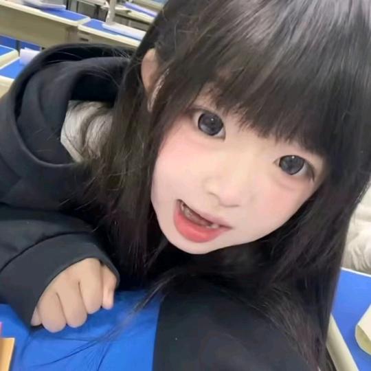 暴负女王👑