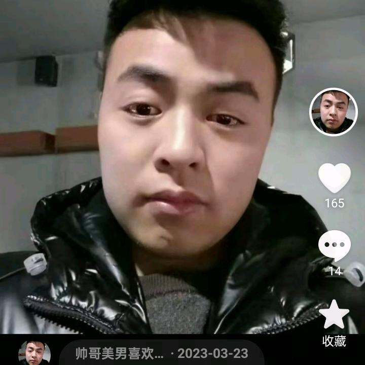 帅哥美男喜欢唱歌喜欢做美食