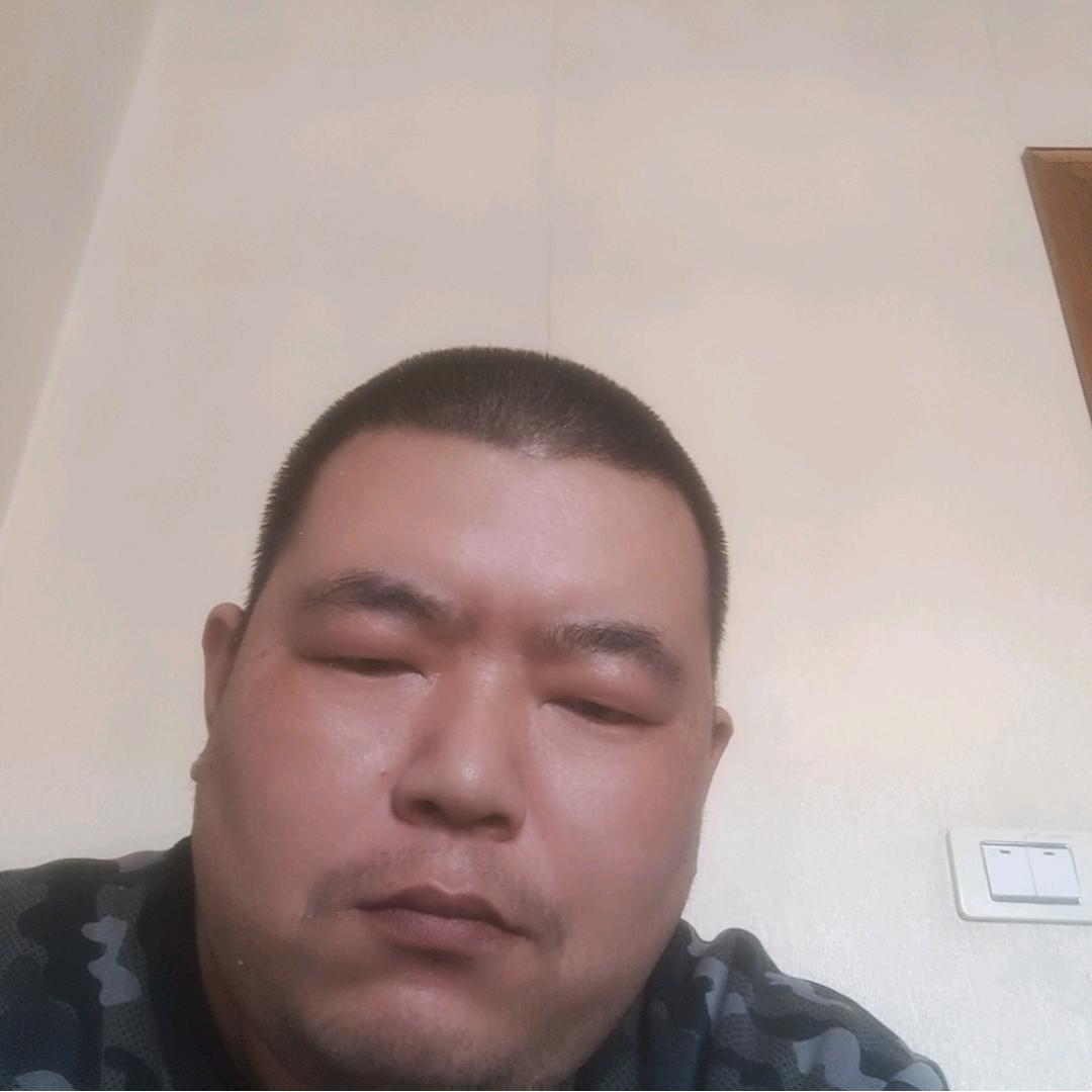 梁栋