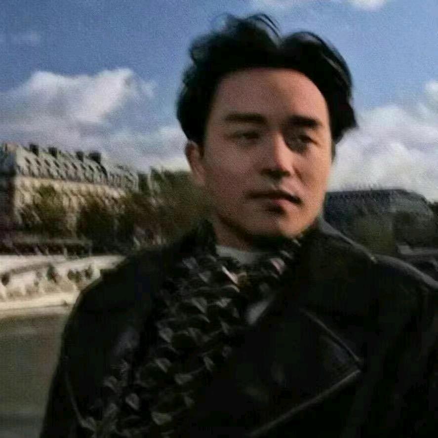 ￴￴ ￴开心超人