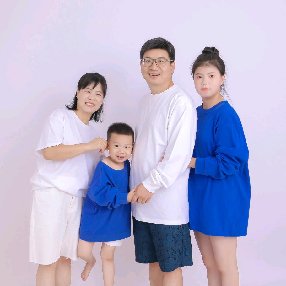 希伴溪行
