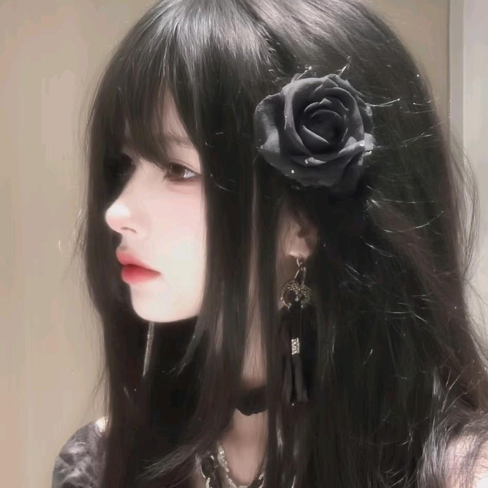 是阿念啊 😎🤗😴👁🐰🐍