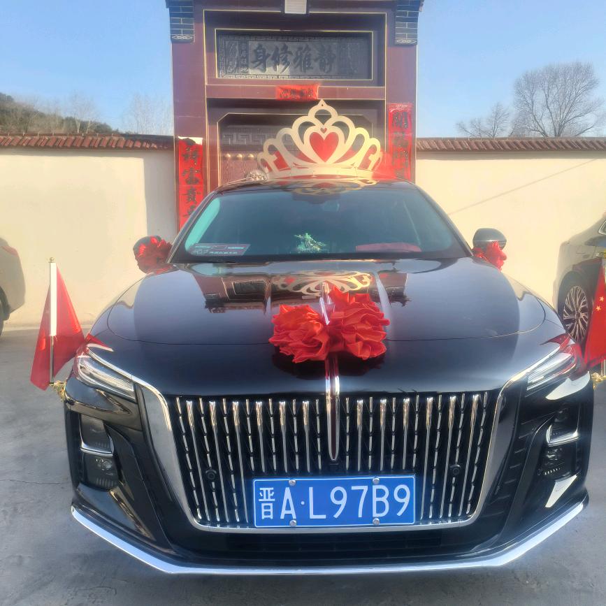 武乡新款红旗车队周军
