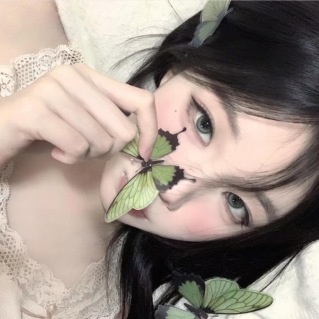 Miss coco设计穿戴美甲