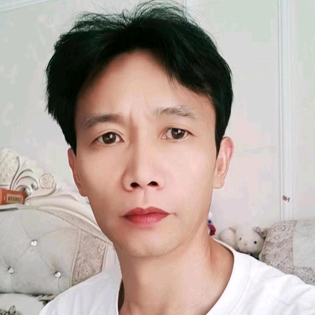 @何莫愁（三农，娱乐）