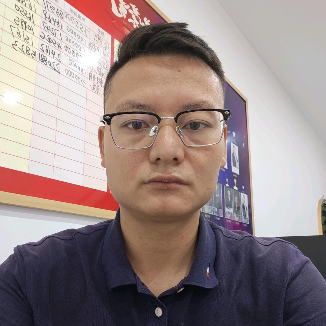 杨扎西