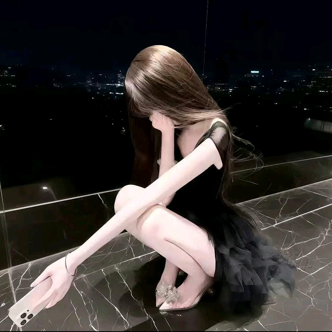 琳.