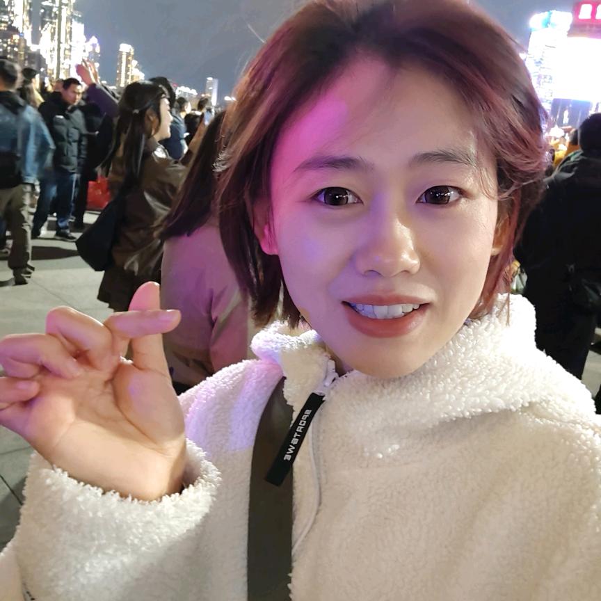 高明美人星计瑜伽普拉提蔡菜