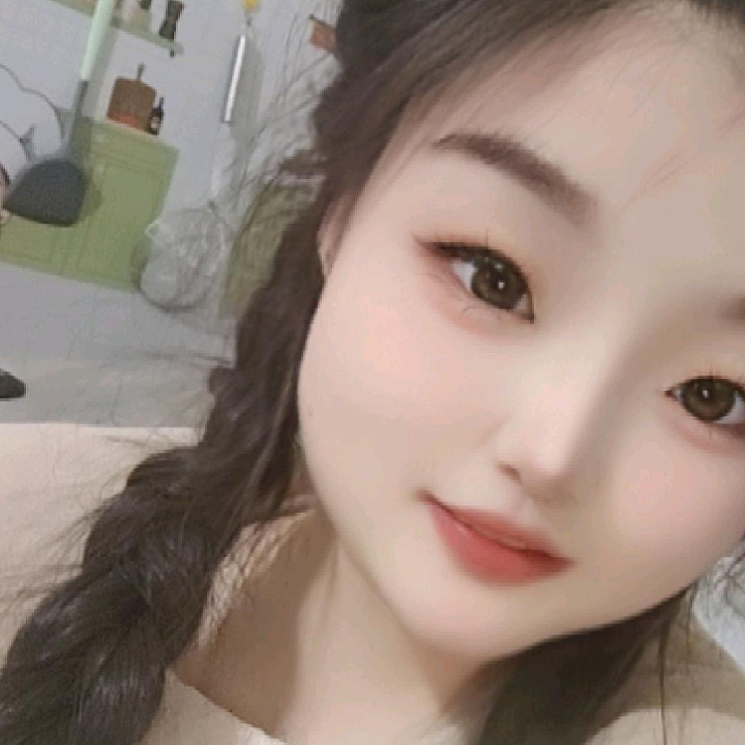 村里有个姑娘叫❤️芳芳❤️