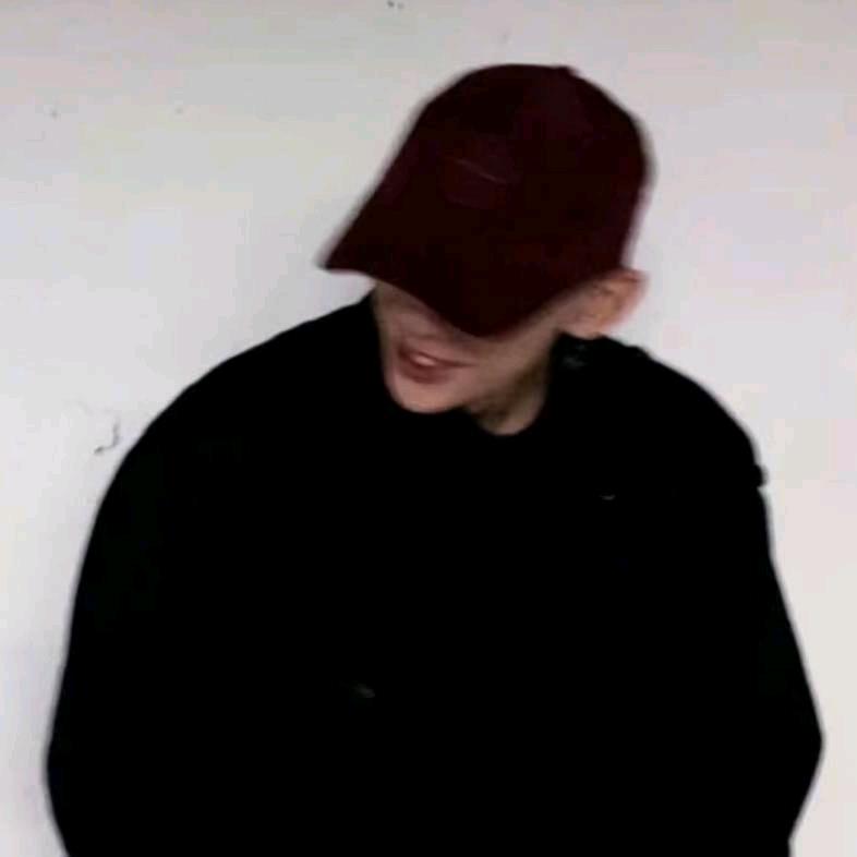 有¹点小糕冷⁰