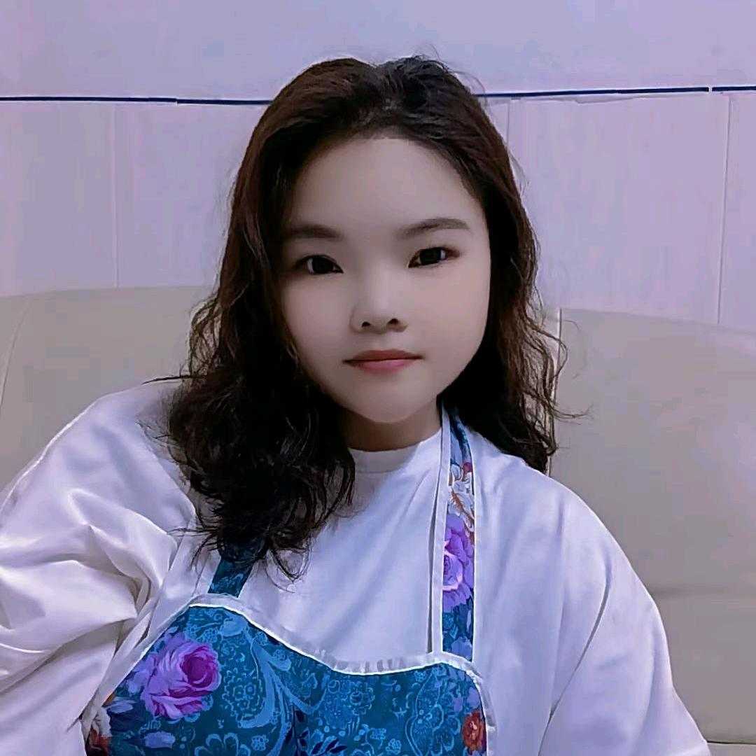 彩霞姐🎤晚上12：10（开播号在主页）