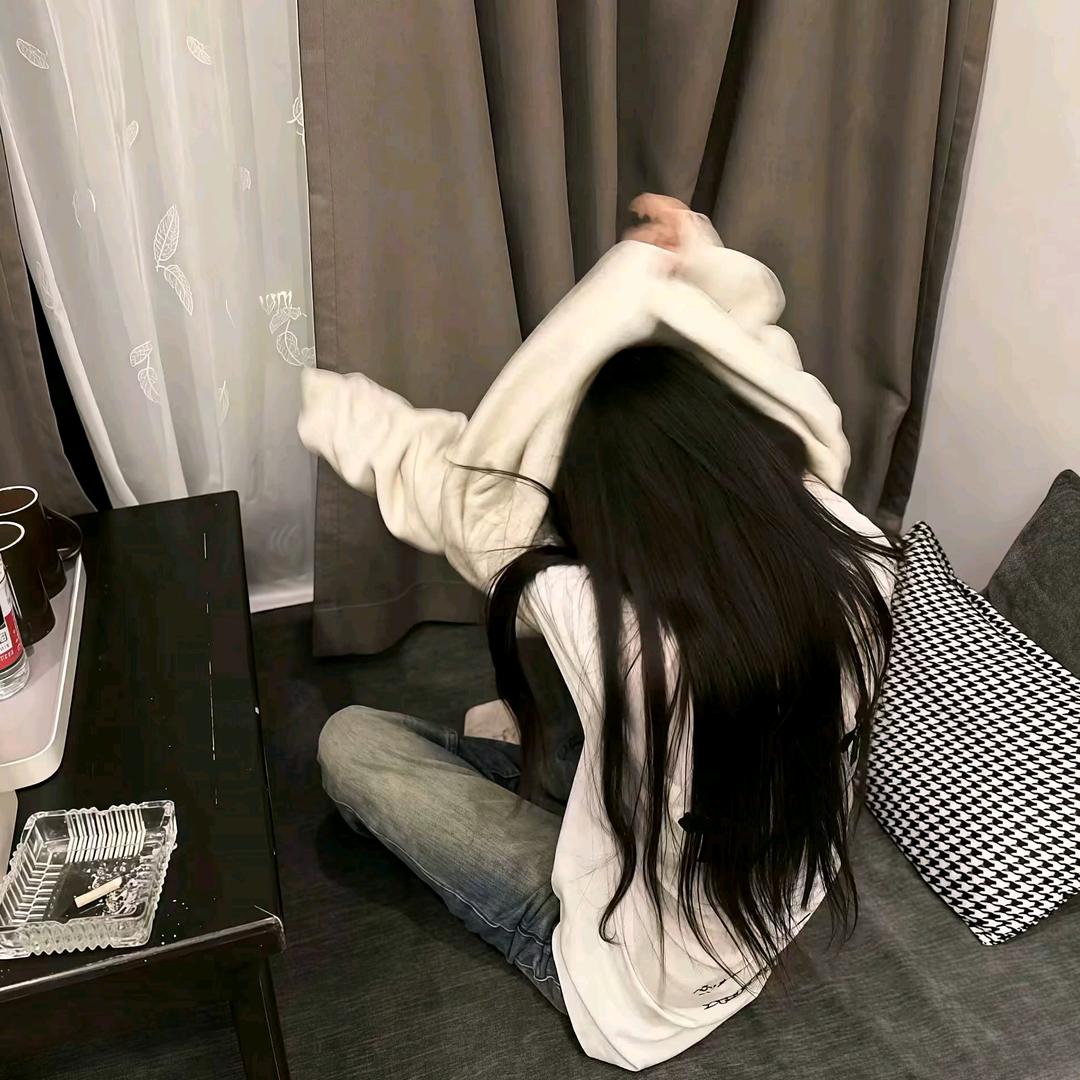 涟寥.头像