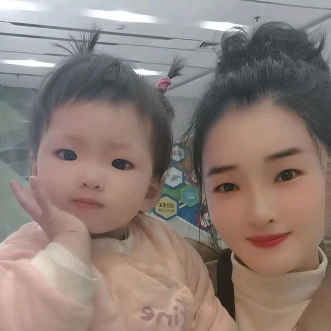 恩恩凌儿💕