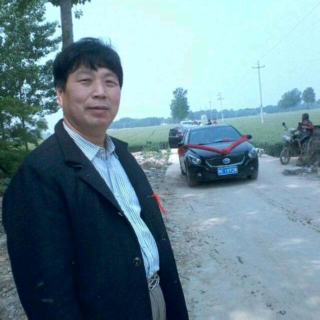 订做仿古家俱教会连椅任清方