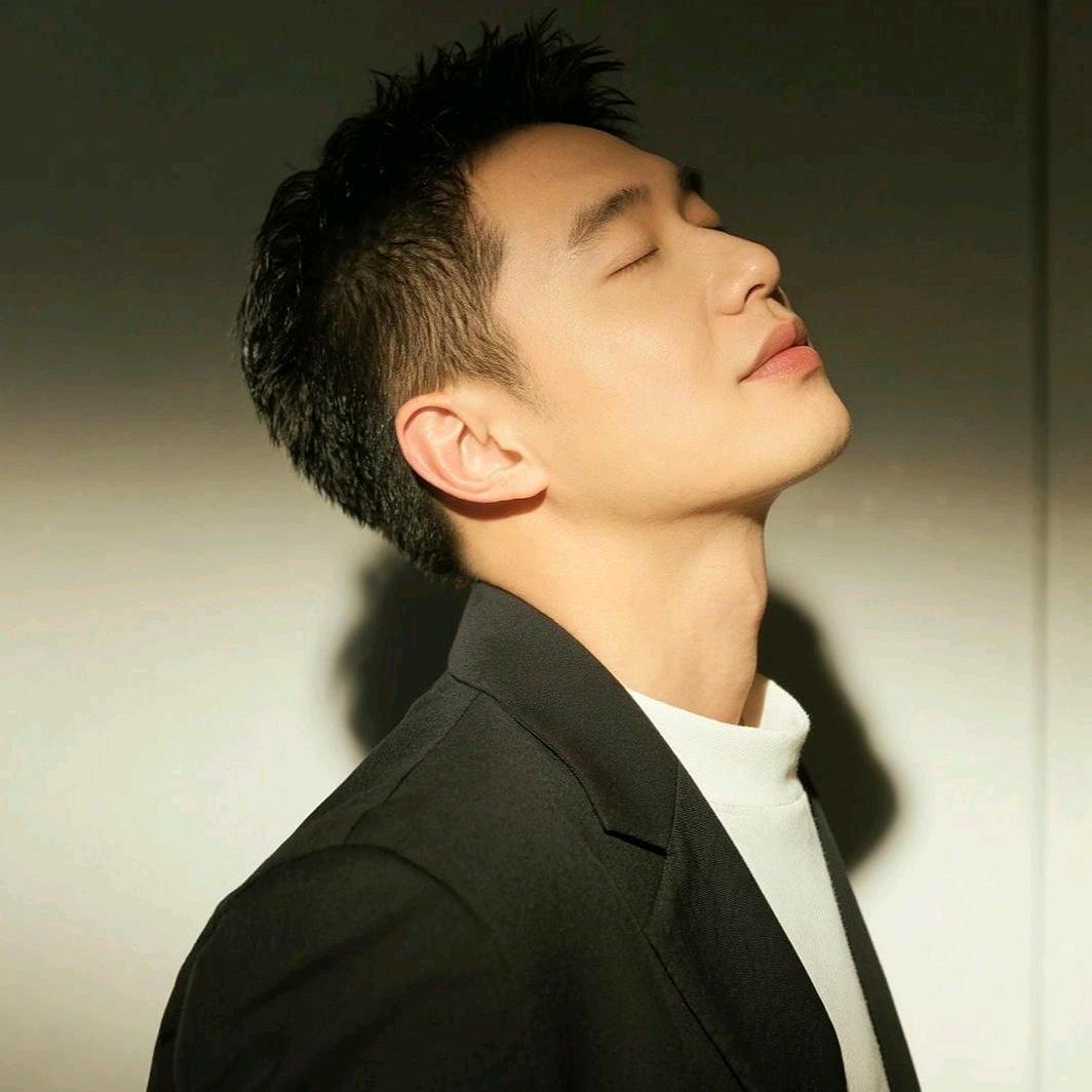 现代湿人沈老湿