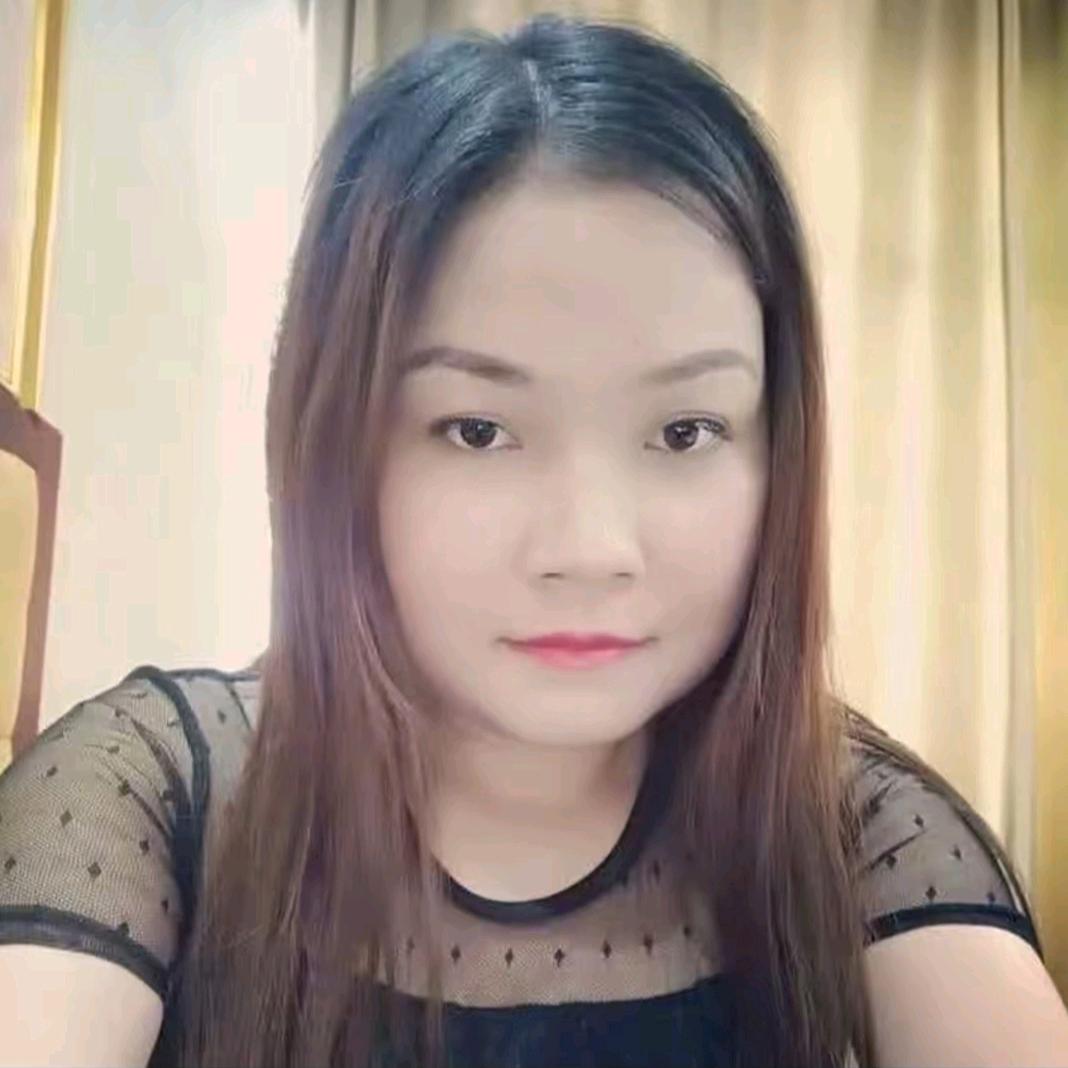 yêu trong niềm đau