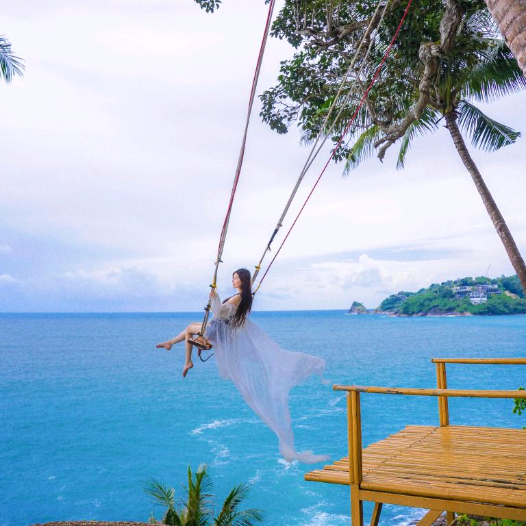 双双┗( ˘ω˘ )┛