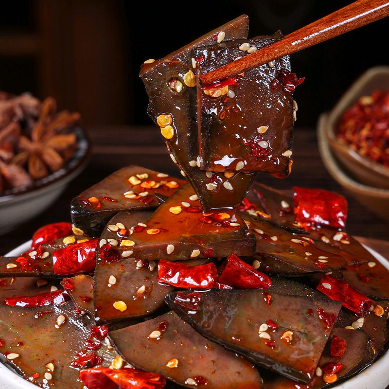 三市腊腊零食店