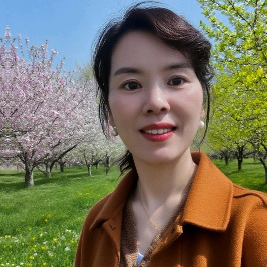燕子烫染美发造型