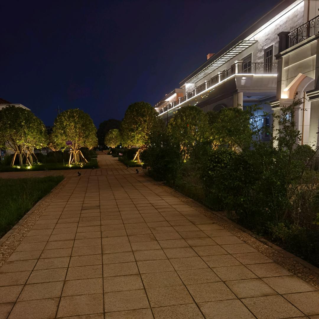 ꧁💞亮꧔ꦿ℘哥💞᭄᪲ᩚ꯭ᩚ꧂