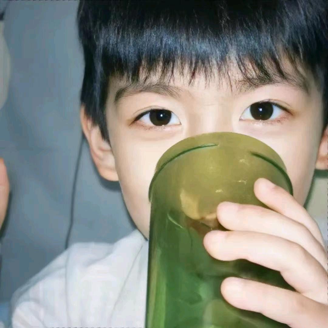 云屿山艺术浮雕——小十七