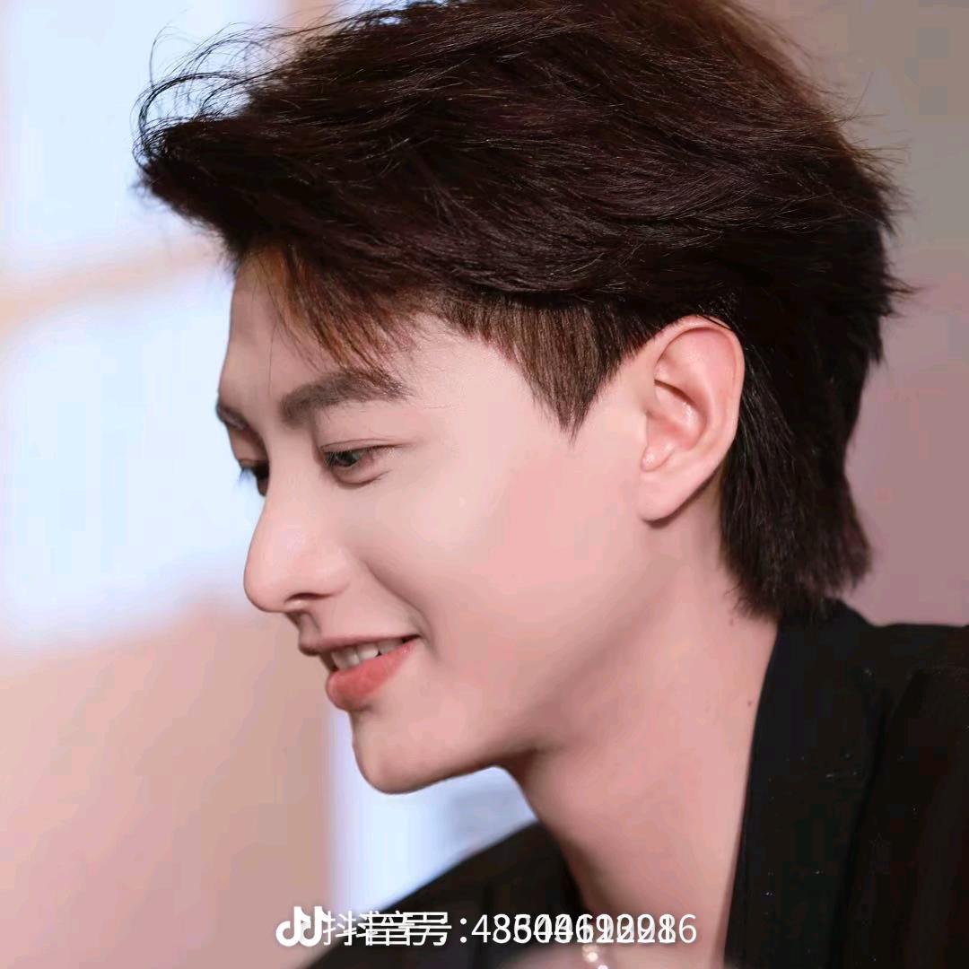 小鱼儿独爱七七头像
