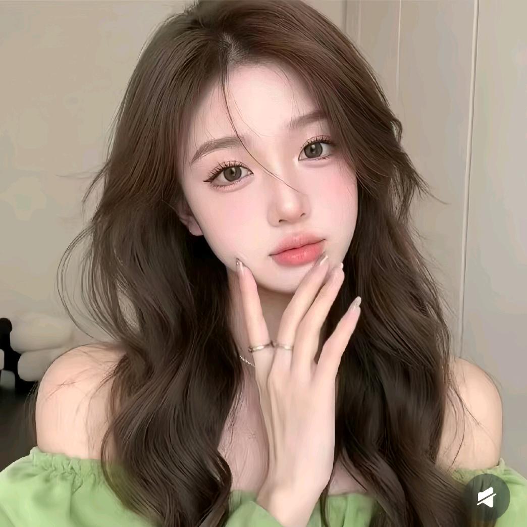 牵着蚂蚁的小猪