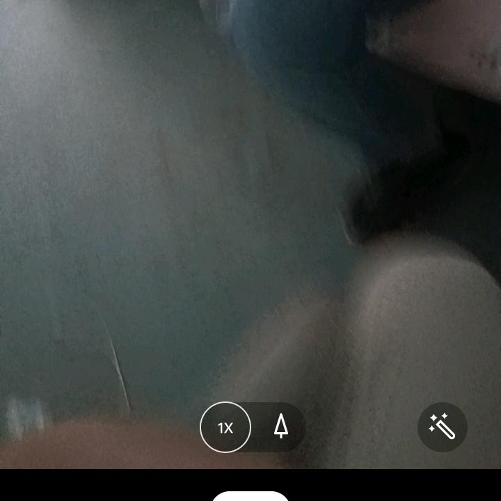 😢
