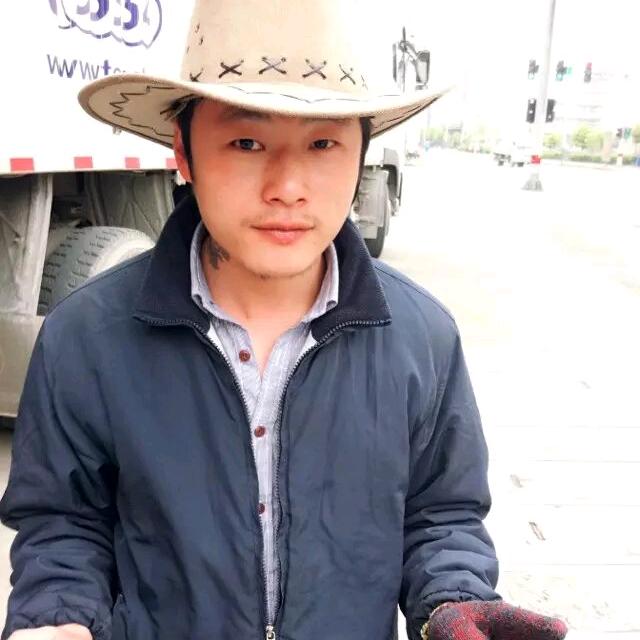 只要你主动点我们之间就会有故事