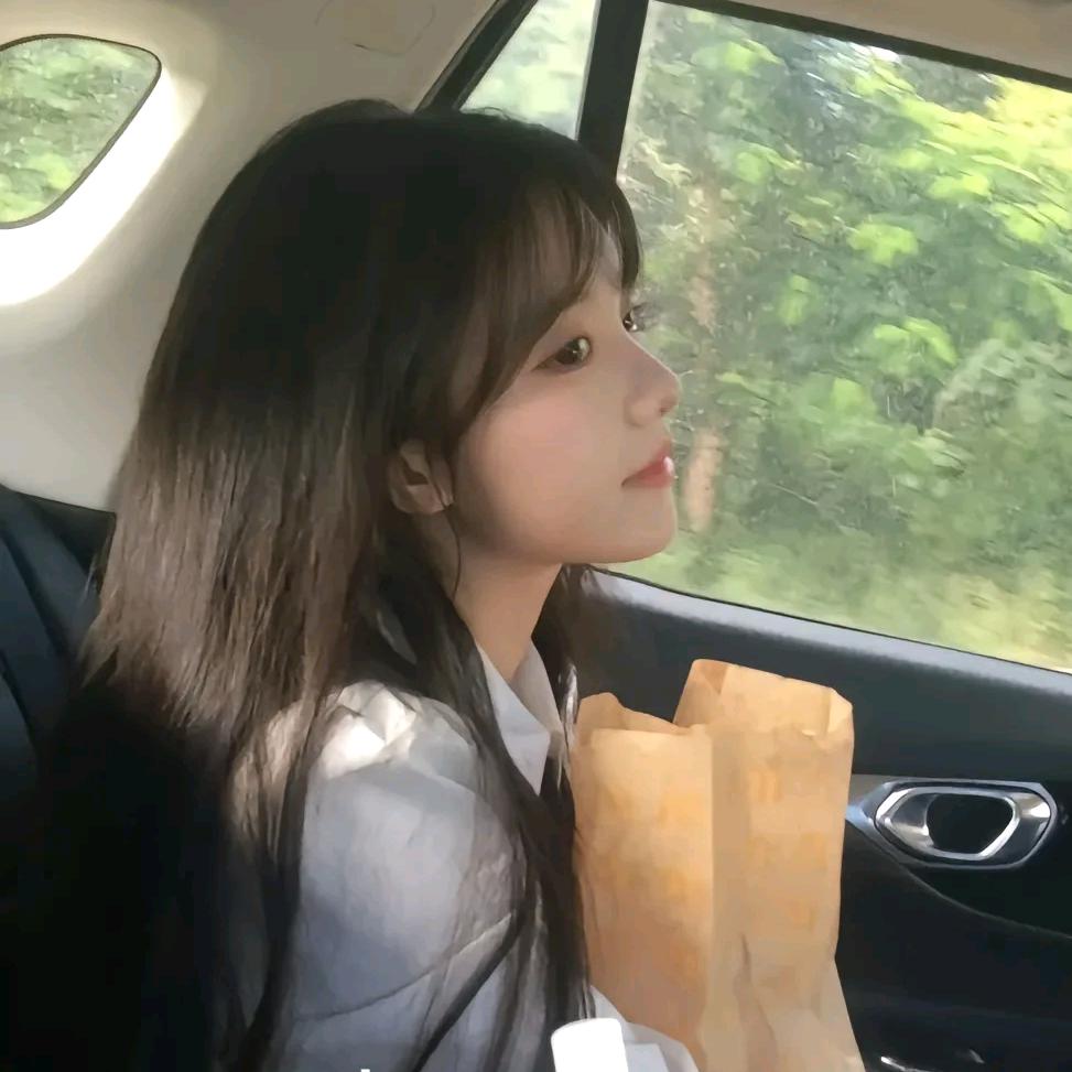 抱抱熊٩(˃̶͈̀௰˂̶͈́)و