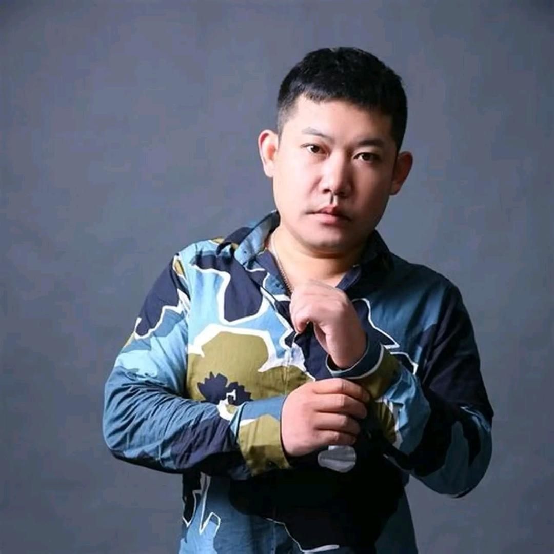 中山稳哥