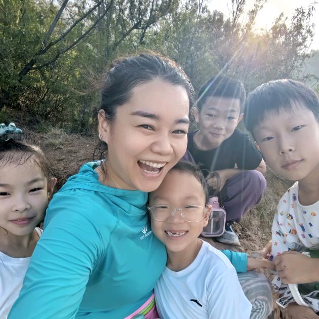 在建国路开托管的小郭老师