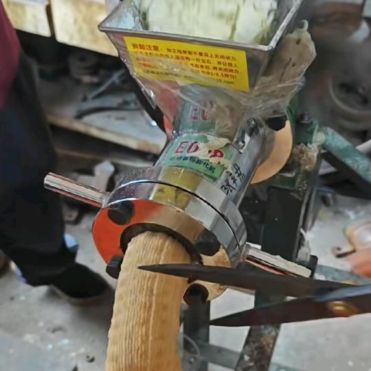 爱唱歌爱听歌