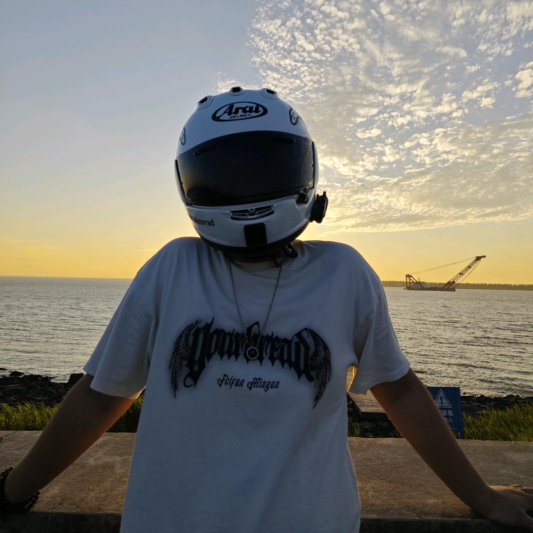 鱿鱼🏍️