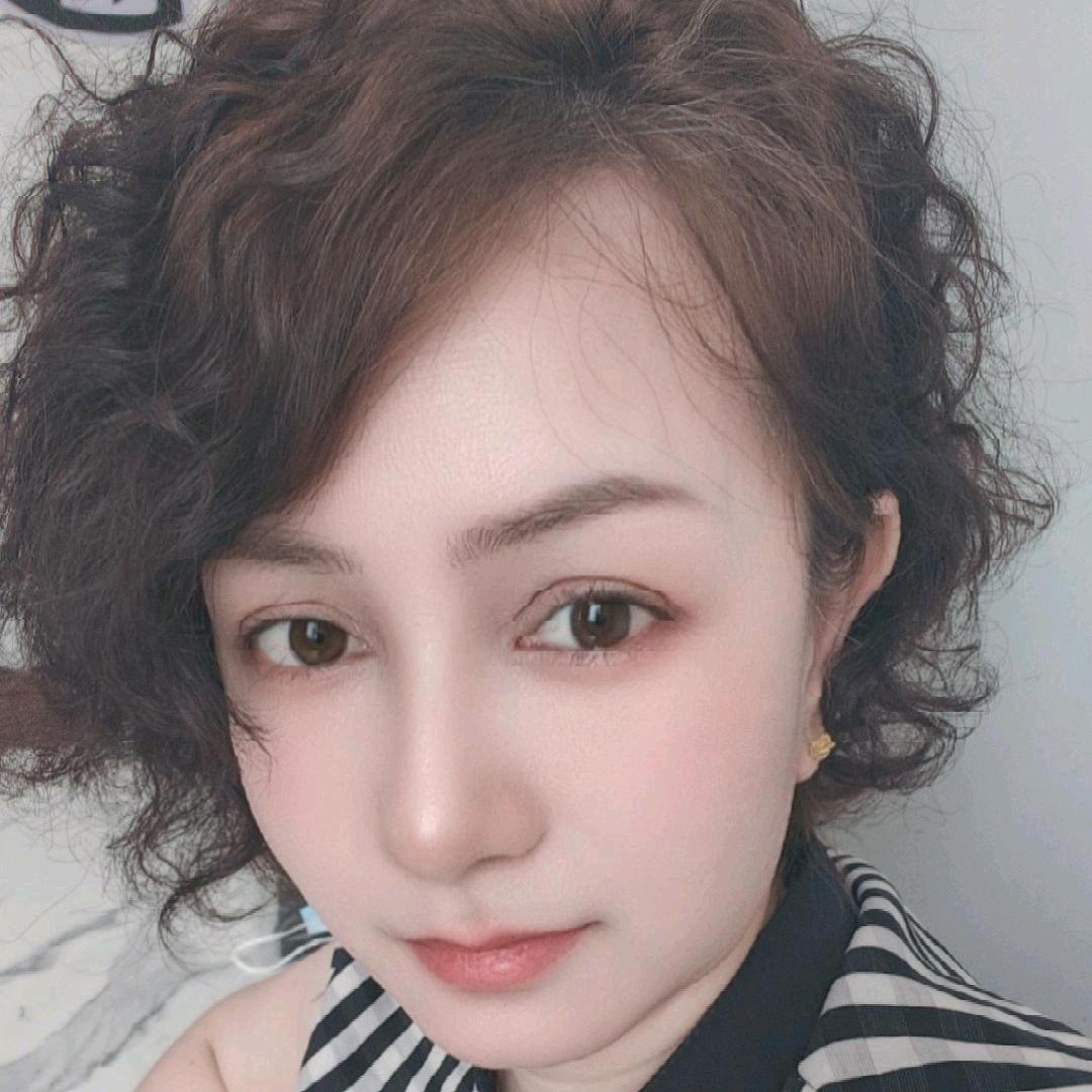 @阿尔祖服装